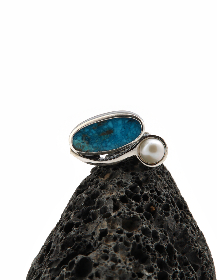 Turquoise Stone Women’s Sterling Silver Ring